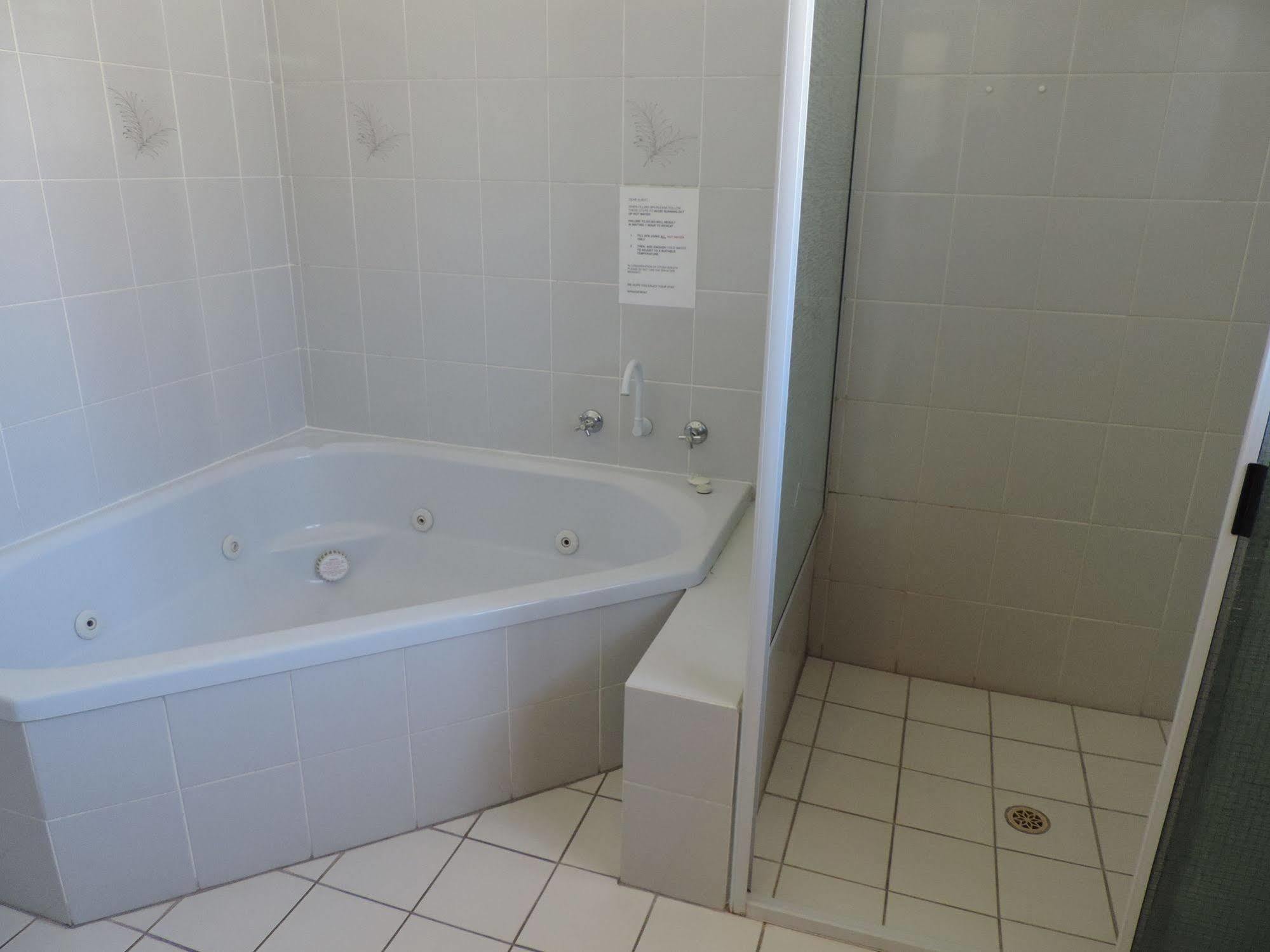 Comfort Inn The Lakes Mount Gambier Exterior photo